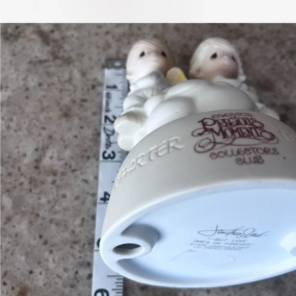 Vintage Precious Moments ‘…But Love Gies on Forever’ figurine!!!!